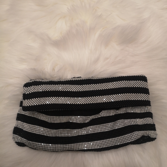 bcbg maxazria evening ouch/clutche - Picture 2 of 14